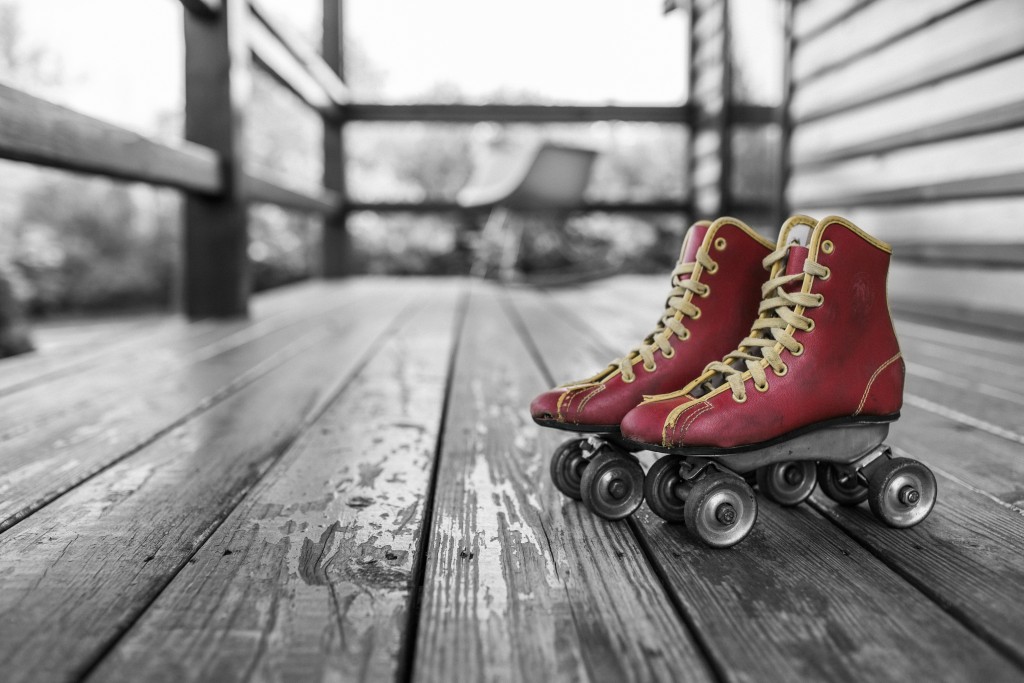 roller-skates-381216
